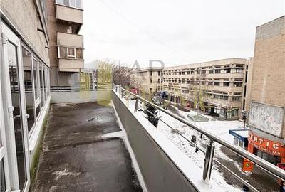 Spatiu comercial , etaj 2 , ultracentral , Ploiesti - 4