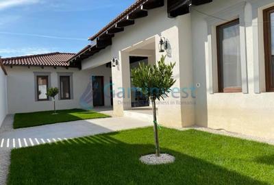 Pensiune cu 8 camere de vanzare in Cihei, Sanmartin , Bihor - 1