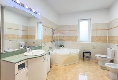 [COMISION 0%] Vilă Multifamilială deosebită – Găgeni | 9 Camere | - 10