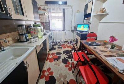 Apartament 3 camere, situat in Targu-Carbunesti, Str Petrolistilor - 4
