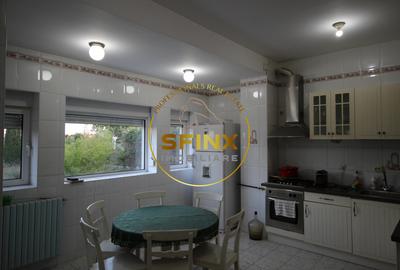 Vila impunatoare cu iesire la lac, Peris - 16