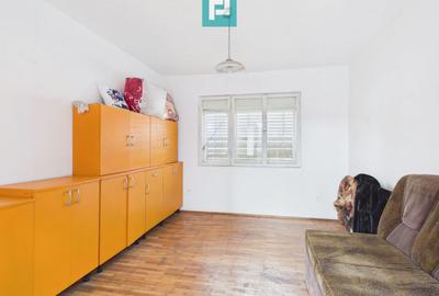 2 case separate + curte 1400 mp – Zona Dâmbovița - 12