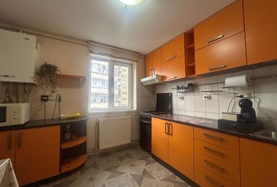 Apartament 3 camere mobilat utilat - Aleea Biruintei - 4
