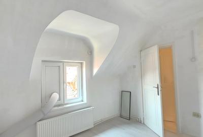 Spațiu exclusivist de închiriat/Mansardă în vilă interbelică/ - 8