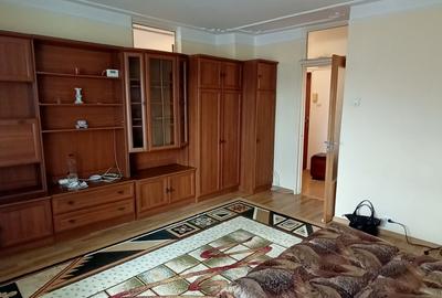 Garsonieră, mobilată în Nicolina