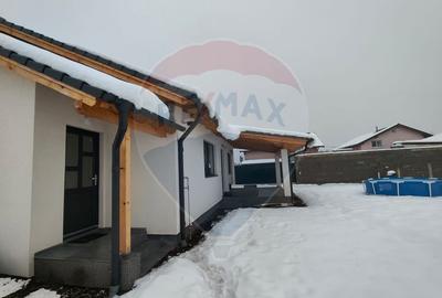 Casă nouă de închiriat – Alba Iulia, zona Ampoi - 1