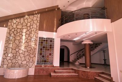 Proprietate Breaza Vila 1000mp , casa administrator , teren generos 3600mp - 9