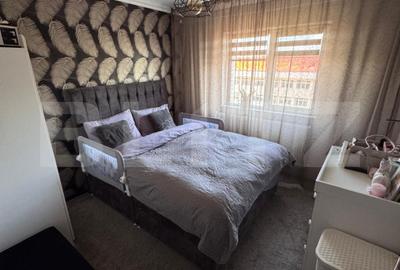 Apartament 2 camere de vanzare, 49 mp, decomandat, zona Nicolina - 2