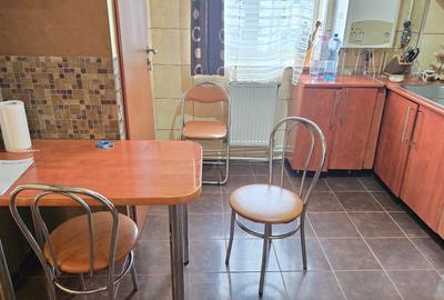 Vand apartament cu 4 camere in Deva, Crinilor, et 3, doua bai, balcon - 3