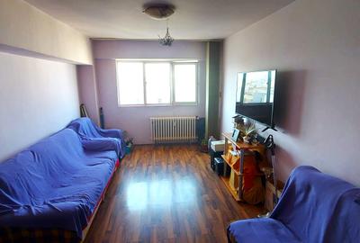 De vanzare - Apartament 4 camere Metrou Dristor