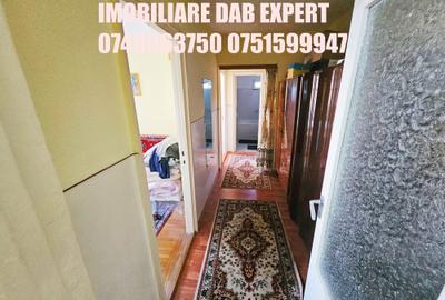 Apartament 3 camere vanzare zona COMPLEX SIRETUL - 9