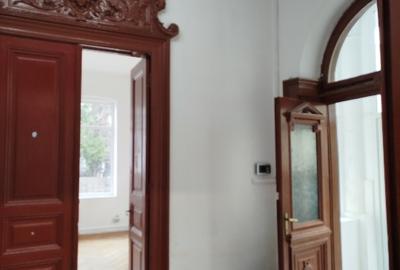 Spatiu mare si parcare vila unica cu prestanta in locatie eleganta Pache Mosilor - 4