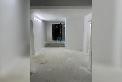 Spațiu comercial 200 mp – Ideal producție / confecții / depozitare - 2