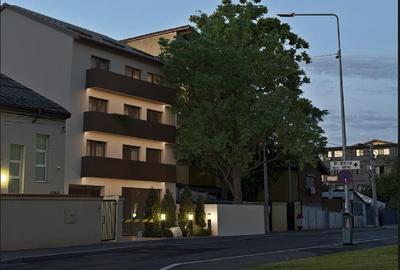 {Aparatorii Patriei} Apartament cu 2 camere, 2 bai - 1