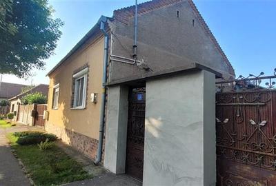 Casa cu 5 camere,plan parter,Oradea,Episcopia Bihor