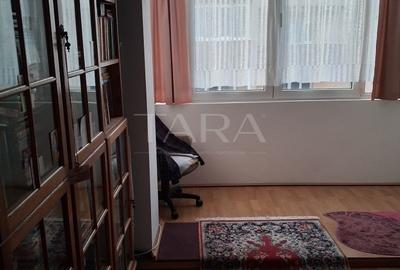 Apartament 3 camere decomandate, zona Piața Zorilor. - 2