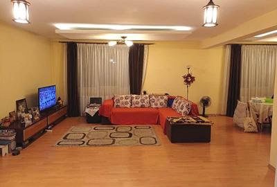 Vanzare Casa  - Vila - Prelungirea Ghencea - Margelelor - teren 300mp -  235000E - 26