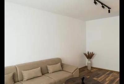 2 Camere Mall Coresi, mobilat si utilat, 620Euro - 3