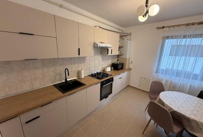 Inchiriere apartament 2 camere zona Tractorul - Coresi - 10