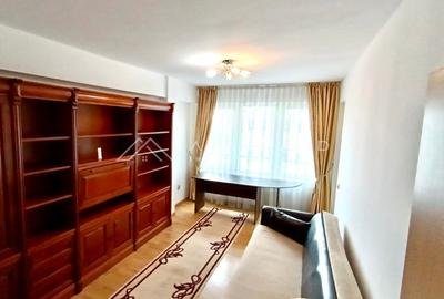 Apartament spatios de 3 camere, str. Bistritei - 5