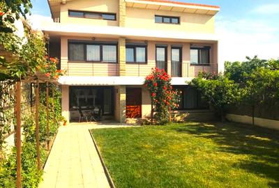 Casă individuală cu 5 camere în Stadion