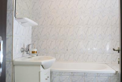 33600   Apartament 3 camere Sat Vacanta - 13