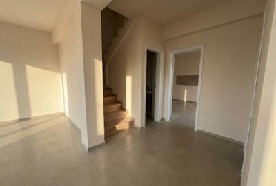 Casa individuala, 4 camere, Mansarda, Toate utilitatile, Comision 0% - 2