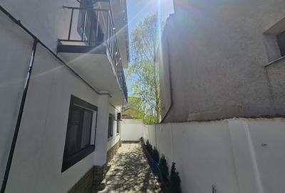 Pensiune de vanzare/Eforie Nord/la 10 minute de plajă – 17 camere - 12
