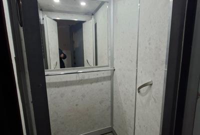 Obor, Colentina, Teiul Doamnei vav Sectia 7 Politie, 15 min., metrou - 18