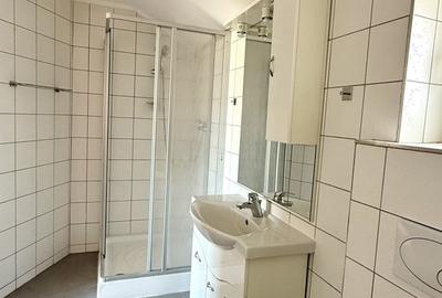 APARTAMENT DECOMANDAT, SPATIOS CU O POZITIONARE EXCELENTA - 15
