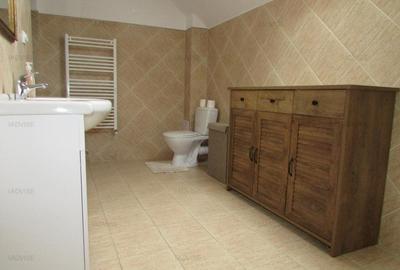 Casa superba utilata mobilata Rasnov, pretabila si pentru doua familii - 17