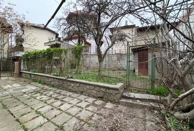 VILA INTERBELICA FARA ALIPIRE LA CALCAN CU TEREN DE 500 MP RETRASA IN COTROCENI - 3