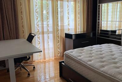 Apartament cu 3 camere de închiriat - 5