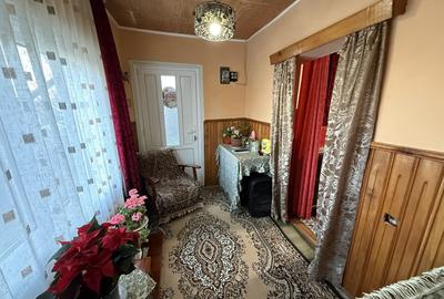Casa demolabila  și teren 800mp cu toate utilitățile deschidere 26,5mp - 19