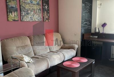 Apartament cu 2 camere decomandat în Cișmigiu