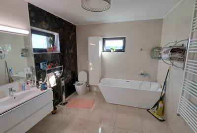 VILA INDIVIDUALA LUX - 38