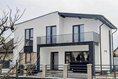 Casă cu 4 camere în Vișani