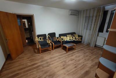 Apartament cu 3 camere semidecomandat, mobilat în Titan