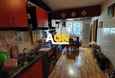 Casa cu 5 camere, 1500 mp teren, Centru. Pretabila pentru muncitori - 5