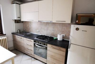 Apartament 2 camere, decomandat, etaj 1/4, zona Tatarasi - 6