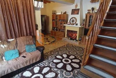 Casa + teren intravilan si garaj zona Mihai Viteazu - 1