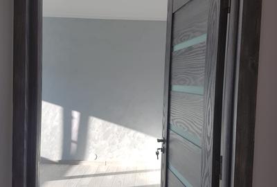 Apartament doua camere, decomandat, etaj 4, cu sarpanta, renovat modern, stradal - 3