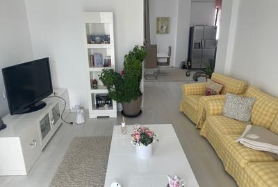 Inchiriez penthouse 3 camere - 2 bai - 2 terase - mobilat - zona Mihai Viteazu - 3