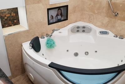 CLINICA COLENTINA i De vanzare 7 camere cu lift 13 pers - 44
