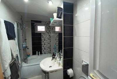 APARTAMENT DE VANZARE IN SIRET – 4 camere | Etaj 1 - 16