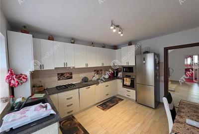 Casa individuala cu 5 camere si curte proprie in cartierul Tineretului - 9