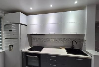 Apartament cu 2 camere semidecomandat în Tomis III