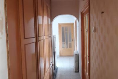 Apartament 3 camere confort 1 decomandat, Plantelor, etaj 3. - 6