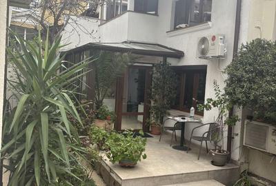 Vila Gramont: Eleganță și Liniște în Inima Capitalei – Ideal Birouri | Curte Pri - 2