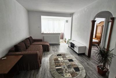 Apartament cu 2 camere semidecomandat în Tineretului
